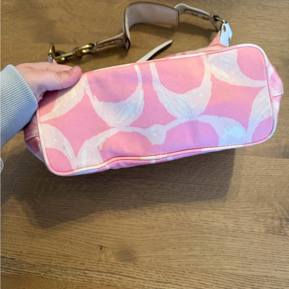 Vintage Coach Hamptons Pink Floral Shoulder Bag | Y2K Coach Canvas Handbag - Picture 3 of 6
